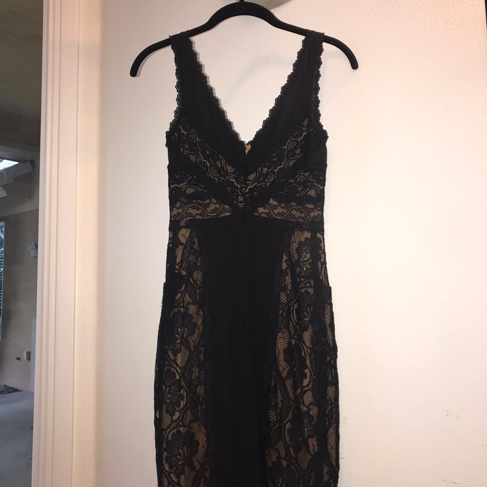 Nicole Miller Black Lace Dress Nude Slip Sz 0.